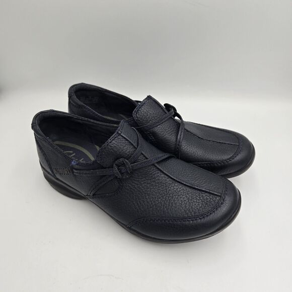 Clarks In Motion Womens 7 M Navy Blue Leather Slip On Shoes Loafers Comfort Foam - Picture 1 of 10